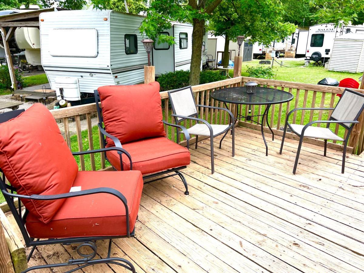 White Caps Motel Port Clinton Extérieur photo