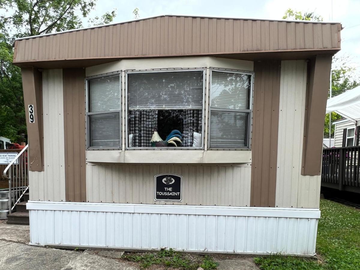 White Caps Motel Port Clinton Extérieur photo