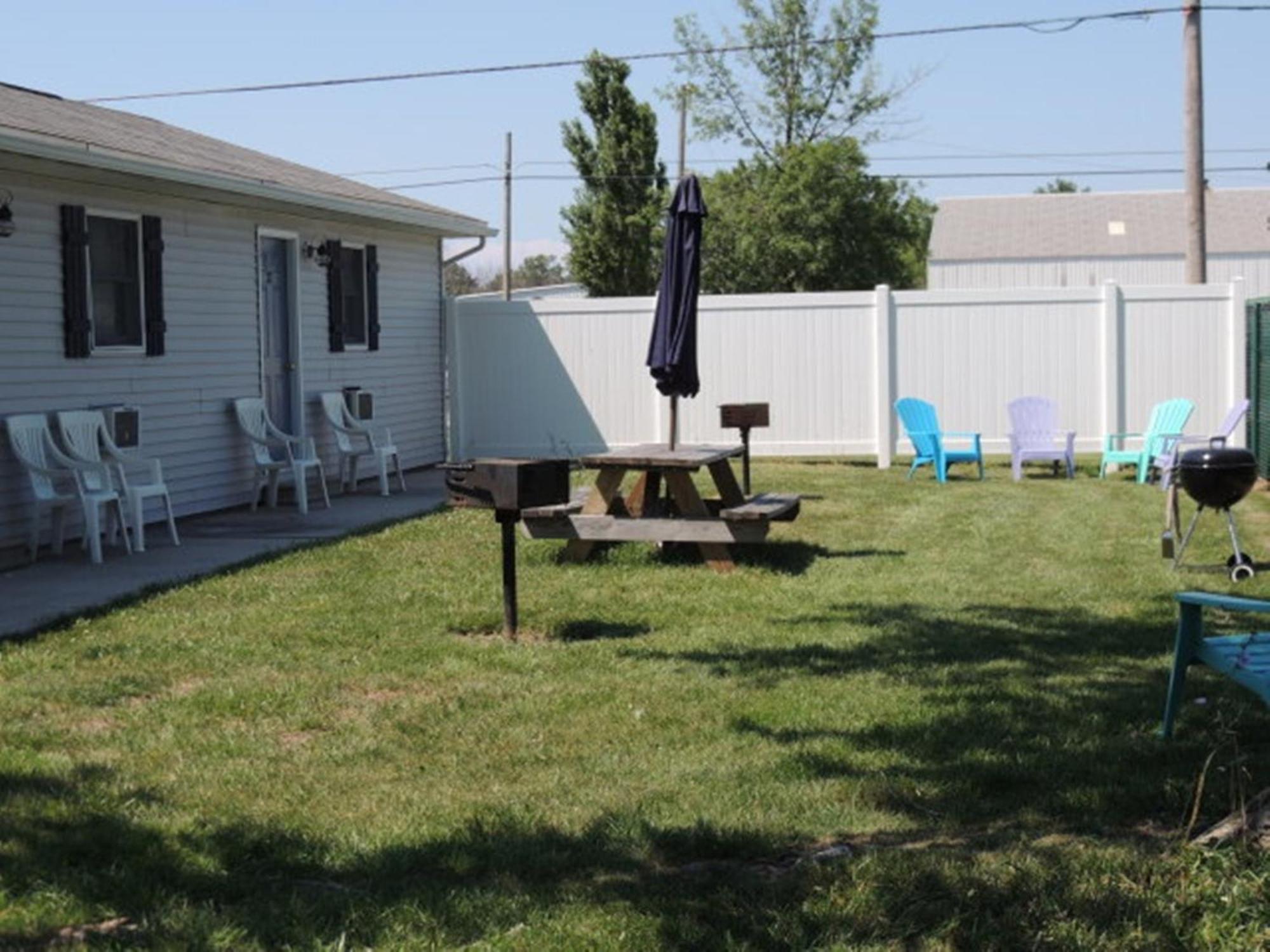 White Caps Motel Port Clinton Extérieur photo